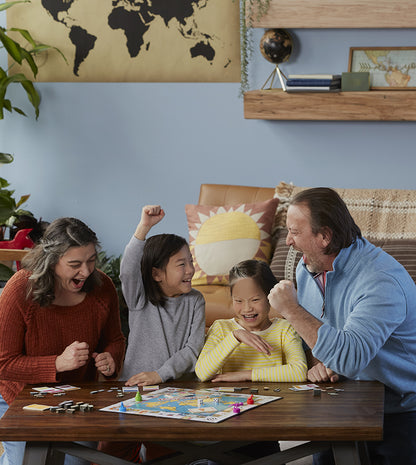 HASBRO MONOPOLY TRAVEL WORLD TOUR